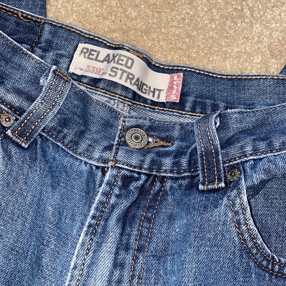 Levi’s Relaxed Straight Jeans - Picture 3 of 4